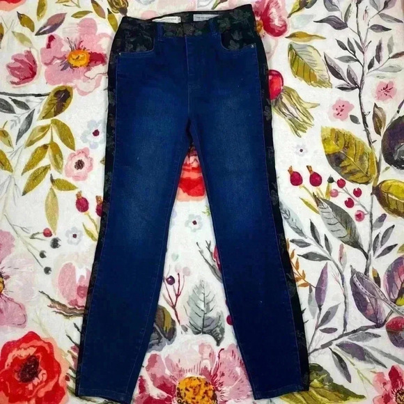 Pilcro and the Letterpress Denim - Pilcro and the letterpress high rise skinny jeans floral contrast stripe size 28